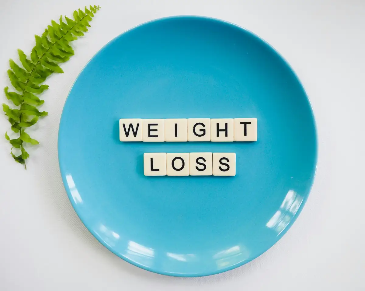 Fad Diet Weight Loss Plate by Alfredo Álvarez-Frías the Lifestyle Pill Coach